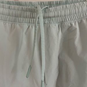 Mens Lululemon lined tie shorts